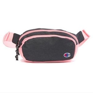 Champion | Forever Champ Signal Fanny Pack Bag